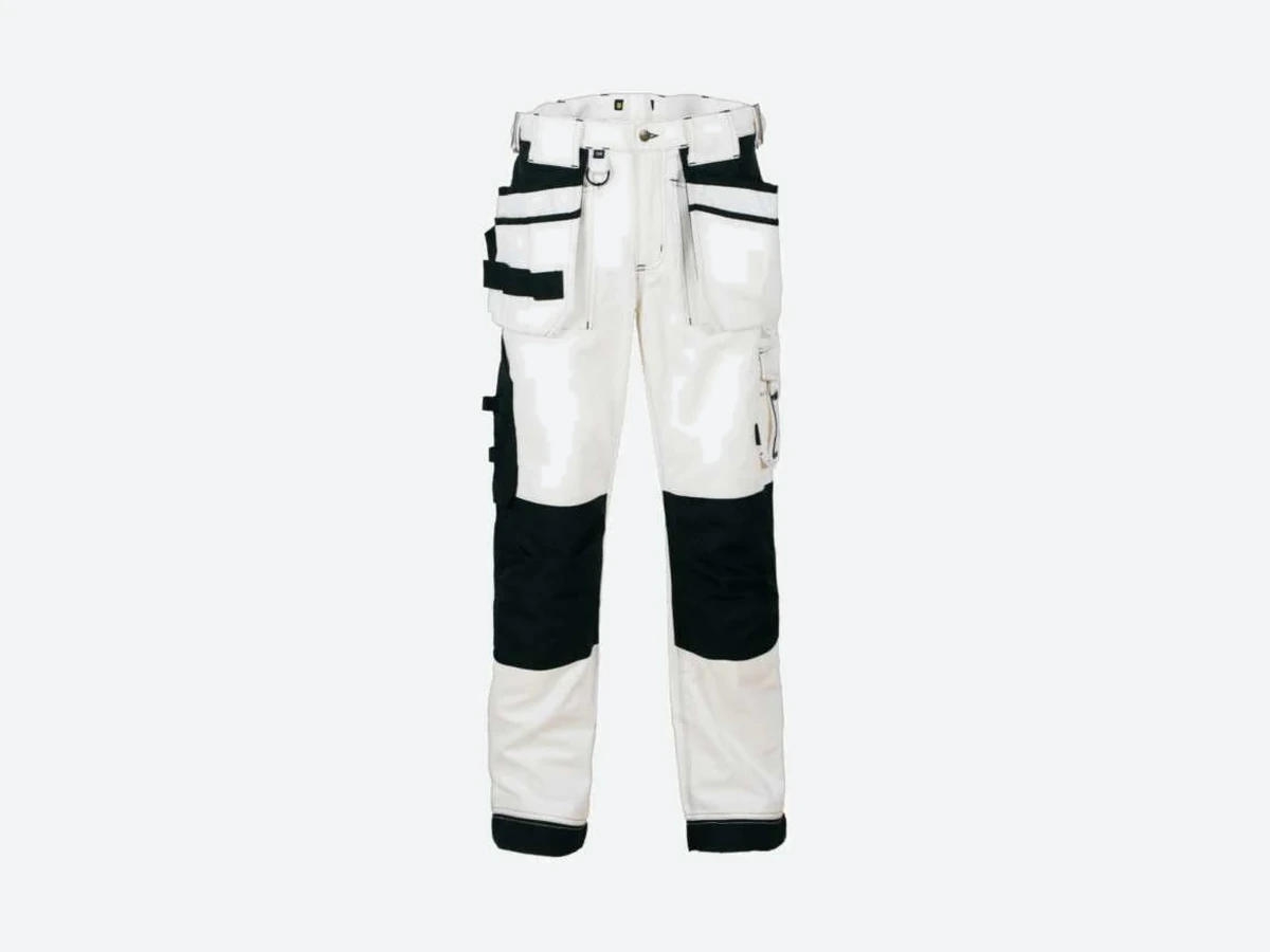 XK-067 WHITE CARGO PANTS